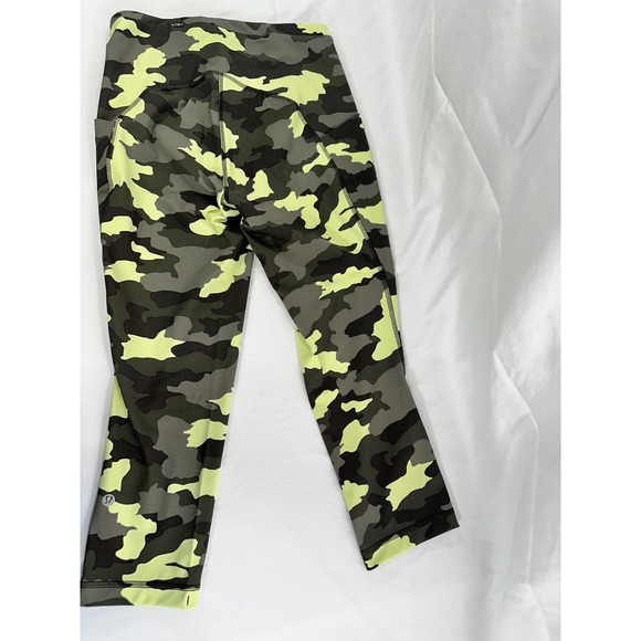 Lululemon Camo Crop Leggings Olive Green Yellow Athletic Yoga Pants SIZE 6 23" - Picture 3 of 5